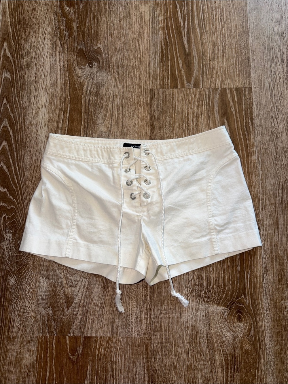 Vintage Y2K Express White Lace-Up Women’s Shorts